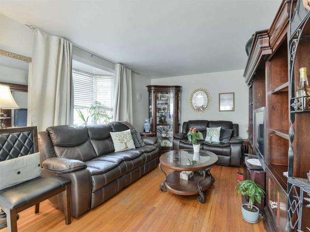 3286 Michaud Ave, House detached with 2 bedrooms, 2 bathrooms and 4 parking in Mississauga ON | Image 9