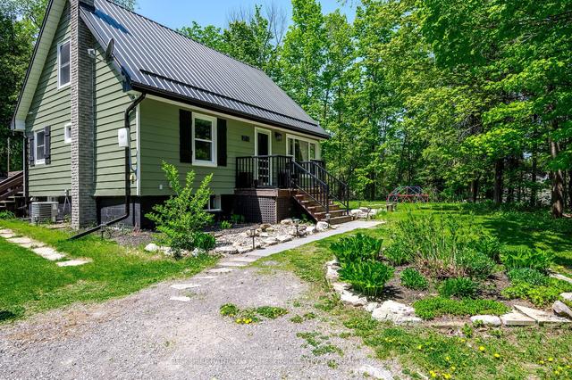 2170 Mccracken's Landing Rd W, House detached with 3 bedrooms, 1 bathrooms and 10 parking in Douro Dummer ON | Image 12