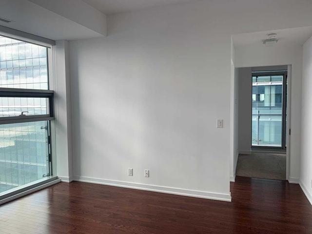 3708 - 14 York St, Condo with 2 bedrooms, 2 bathrooms and 1 parking in Toronto ON | Image 4
