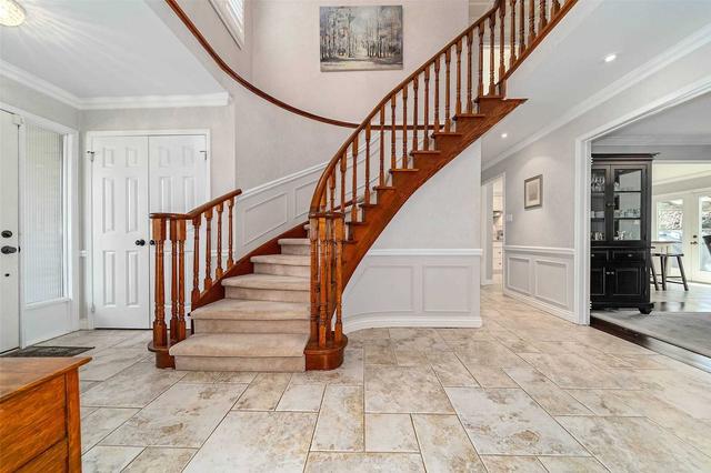 1299 Old English Lane, House detached with 4 bedrooms, 4 bathrooms and 4 parking in Oakville ON | Image 37