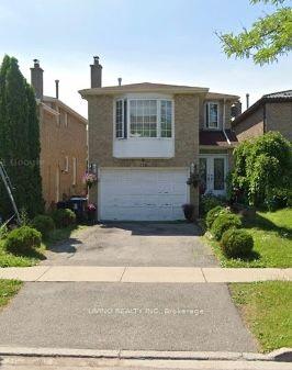 118 Dean Park Rd, House attached with 3 bedrooms, 4 bathrooms and 3 parking in Toronto ON | Image 1