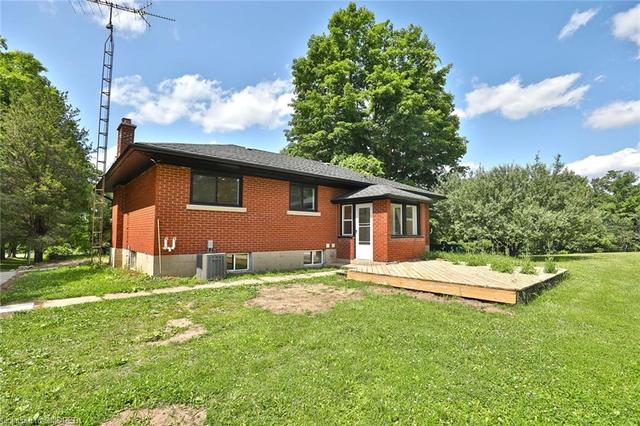 2680 25th Side Road, House detached with 3 bedrooms, 2 bathrooms and 20 parking in Milton ON | Image 9