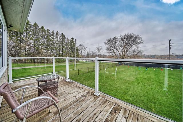 2170 Thornton Rd N, House detached with 3 bedrooms, 2 bathrooms and 13 parking in Oshawa ON | Image 16