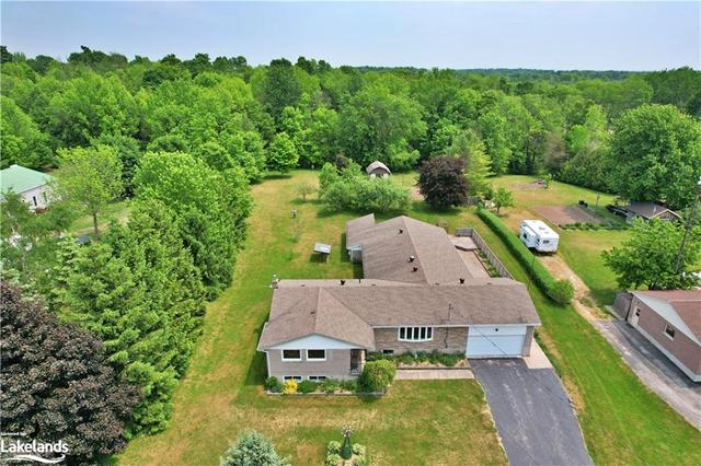 131 Country Lane Road, House detached with 4 bedrooms, 2 bathrooms and null parking in West Grey ON | Image 3