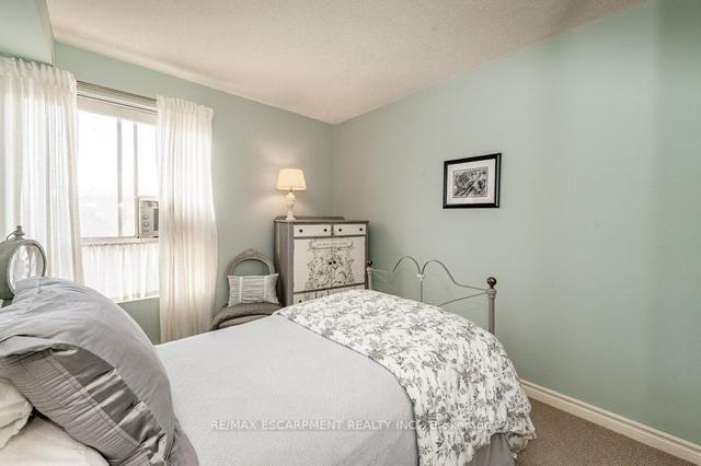 405 - 10 John St, Condo with 2 bedrooms, 2 bathrooms and 1 parking in Hamilton ON | Image 27