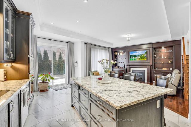 26 Ascoli Dr, House detached with 4 bedrooms, 4 bathrooms and 6 parking in Hamilton ON | Image 9