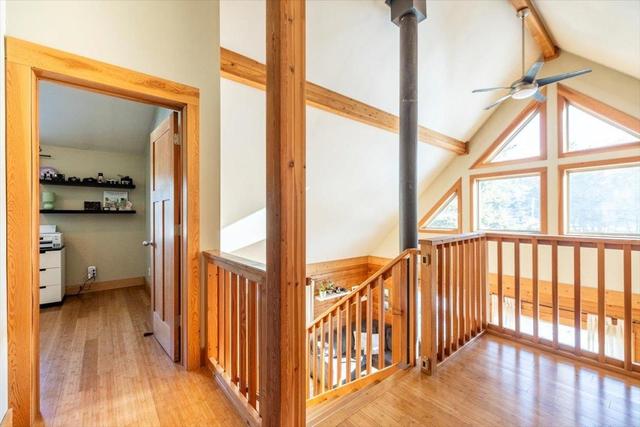 9115 Main Street, House detached with 3 bedrooms, 2 bathrooms and 3 parking in East Kootenay B BC | Image 32