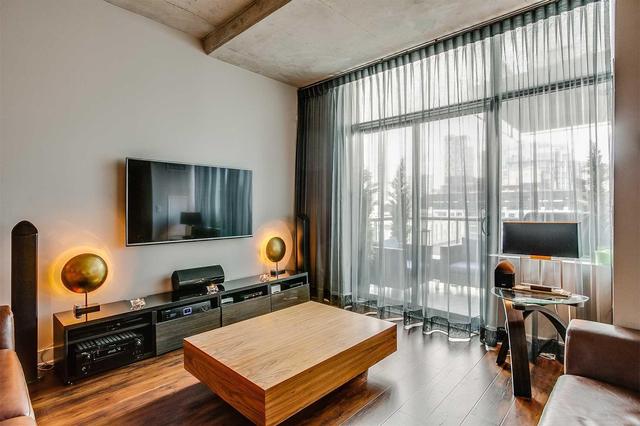 Ph1007 - 55 Stewart St, Condo with 2 bedrooms, 2 bathrooms and 1 parking in Toronto ON | Image 4