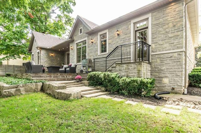 63 Metcalfe St, House detached with 3 bedrooms, 4 bathrooms and 6 parking in Guelph ON | Image 30