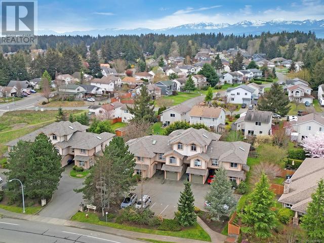 4 - 1275 Guthrie Rd, House attached with 3 bedrooms, 2 bathrooms and 4 parking in Comox BC | Image 26