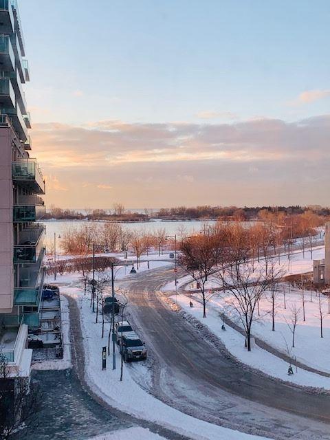 402 - 3 Marine Parade Dr, Condo with 2 bedrooms, 2 bathrooms and 1 parking in Toronto ON | Image 8