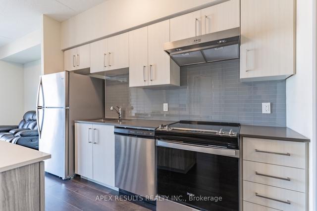 2109 - 15 Queen St S, Condo with 2 bedrooms, 2 bathrooms and 1 parking in Hamilton ON | Image 2