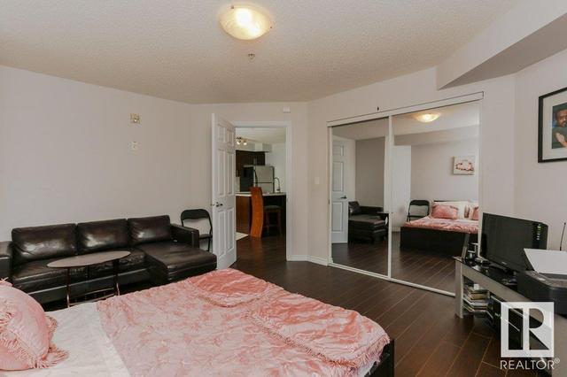 107 - 10118 106 Av Nw, Condo with 2 bedrooms, 2 bathrooms and null parking in Edmonton AB | Image 12