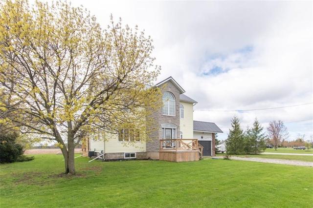 3456 Canboro Road, House detached with 1 bedrooms, 2 bathrooms and 6 parking in West Lincoln ON | Image 2