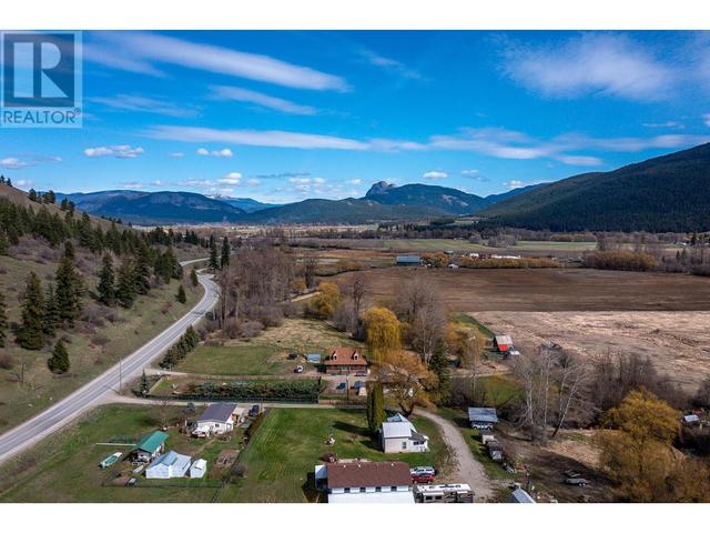 3312 6 Highway, House detached with 3 bedrooms, 2 bathrooms and 10 parking in North Okanagan D BC | Image 59
