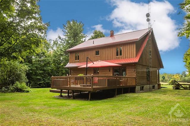 195 Bush Road, House detached with 4 bedrooms, 2 bathrooms and 10 parking in Rideau Lakes ON | Image 23