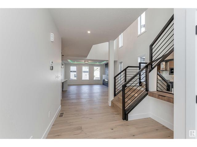 10454 142 St Nw, House detached with 5 bedrooms, 4 bathrooms and 6 parking in Edmonton AB | Image 6