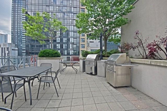 905 - 270 Wellington St W, Condo with 2 bedrooms, 2 bathrooms and 1 parking in Toronto ON | Image 19