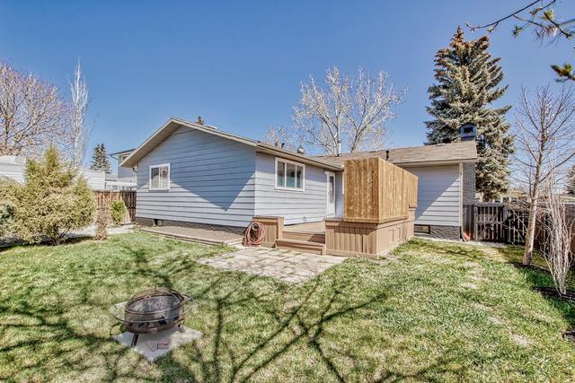 655 Queen Charlotte Drive Se, House detached with 3 bedrooms, 3 bathrooms and 4 parking in Calgary AB | Image 14
