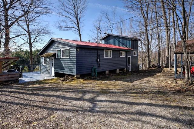 659 Indian Lake Road, House detached with 2 bedrooms, 1 bathrooms and 5 parking in Rideau Lakes ON | Image 1