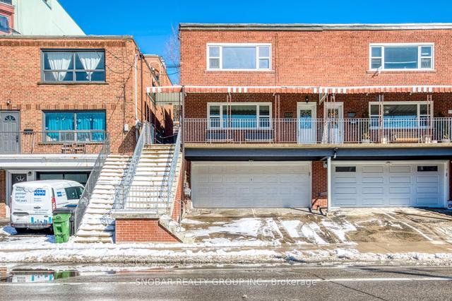 1030 Davenport Rd, House detached with 4 bedrooms, 2 bathrooms and 4 parking in Toronto ON | Image 1