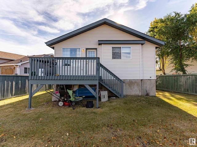 835 Blacklock Wy Sw, House detached with 4 bedrooms, 2 bathrooms and null parking in Edmonton AB | Image 24
