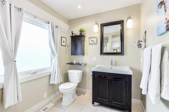 89 Church St E, House detached with 3 bedrooms, 2 bathrooms and 4 parking in Brampton ON | Image 9
