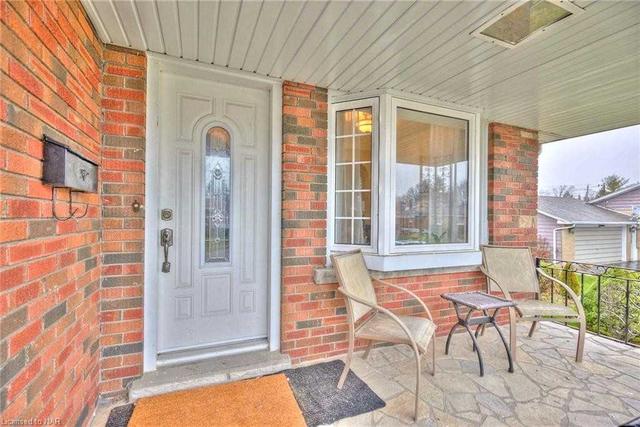37 South Cres, House detached with 3 bedrooms, 2 bathrooms and 3.5 parking in Port Colborne ON | Image 24