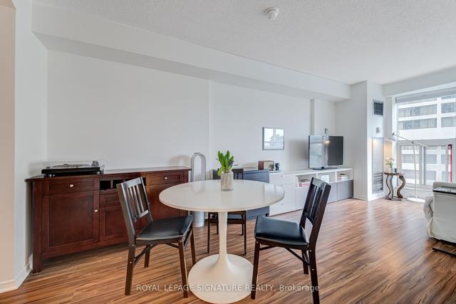 903 - 77 Harbour Sq, Condo with 0 bedrooms, 1 bathrooms and 1 parking in Toronto ON | Image 23