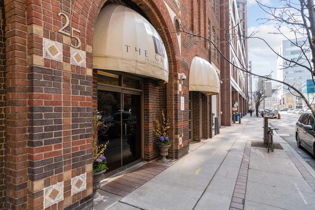 304 - 25 Grenville St, Condo with 1 bedrooms, 1 bathrooms and 0 parking in Toronto ON | Image 4