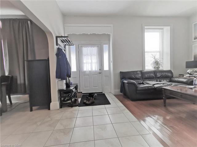 18 Eramosa Road, House detached with 4 bedrooms, 3 bathrooms and 1 parking in Guelph ON | Image 1