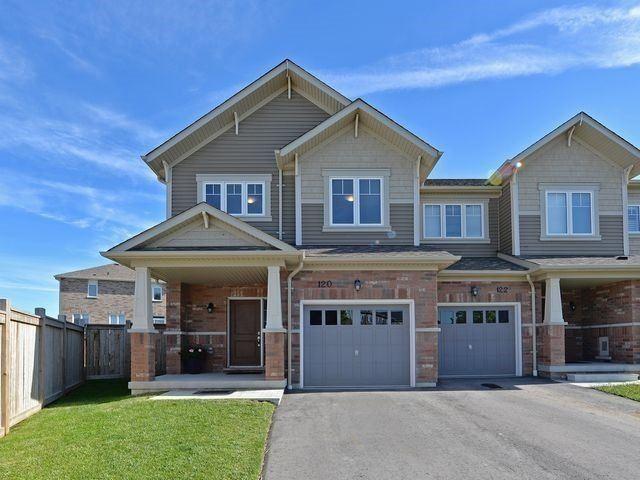 120 Iribelle Ave, House attached with 3 bedrooms, 3 bathrooms and 2 parking in Oshawa ON | Image 3