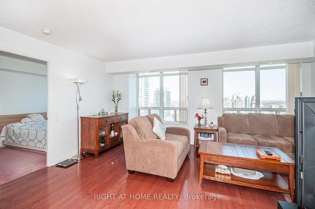 2703 - 33 Empress Ave, Condo with 2 bedrooms, 2 bathrooms and 1 parking in Toronto ON | Image 6