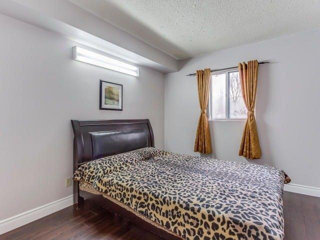 121 - 65 Trailwood Dr, Townhouse with 3 bedrooms, 2 bathrooms and 1 parking in Mississauga ON | Image 11
