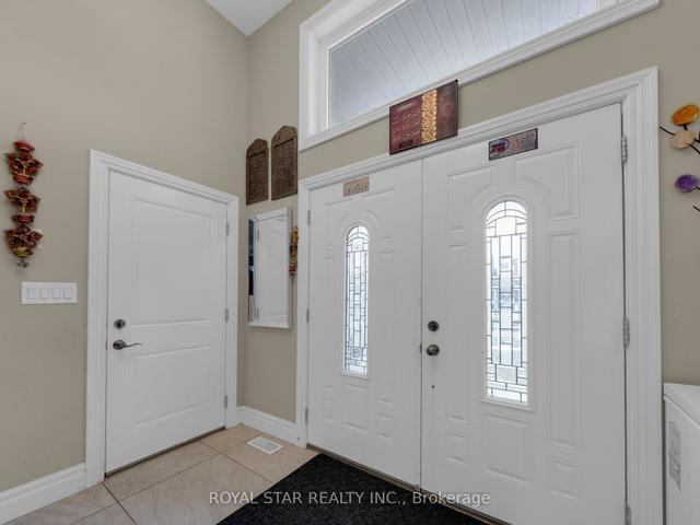 1818 Dominion Blvd, House detached with 3 bedrooms, 3 bathrooms and 4 parking in Windsor ON | Image 30