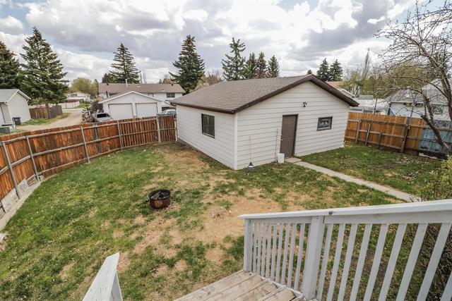 39 Barner Avenue, House detached with 5 bedrooms, 3 bathrooms and 2 parking in Red Deer AB | Image 24