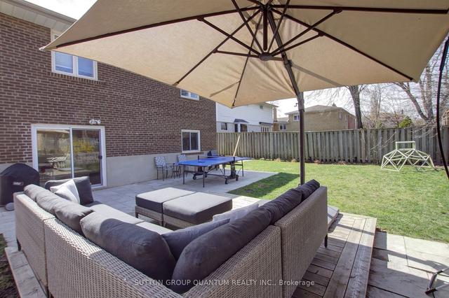 1985 Lenarthur Dr, House detached with 4 bedrooms, 2 bathrooms and 3 parking in Mississauga ON | Image 31