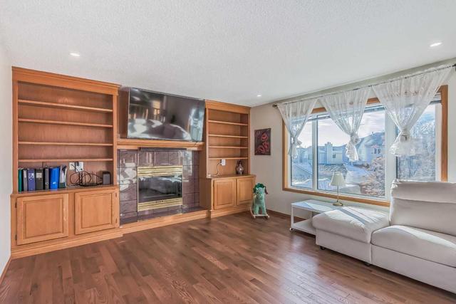 31 Sierra Vista Circle Sw, House detached with 4 bedrooms, 2 bathrooms and 4 parking in Calgary AB | Image 12