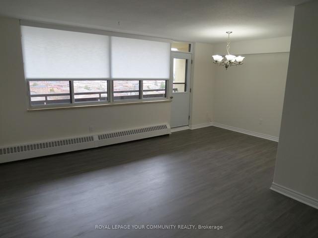 901 - 5 Frith Rd, Condo with 2 bedrooms, 2 bathrooms and 1 parking in Toronto ON | Image 28