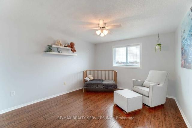 119 Kerwood Dr, House detached with 3 bedrooms, 4 bathrooms and 5 parking in Cambridge ON | Image 3