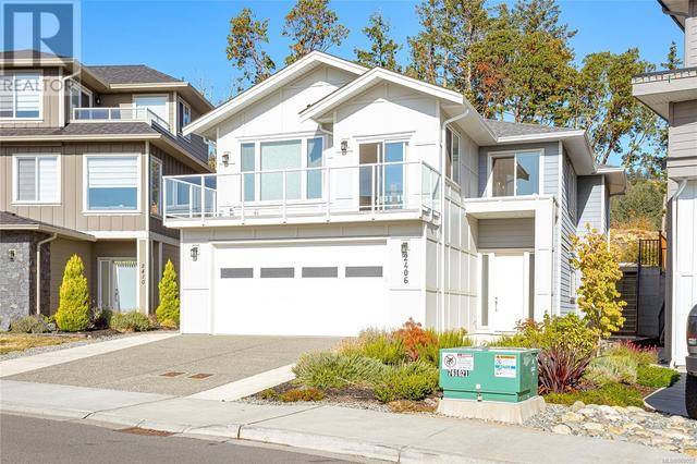 2406 Azurite Cres, House detached with 5 bedrooms, 3 bathrooms and 4 parking in Langford BC | Image 3