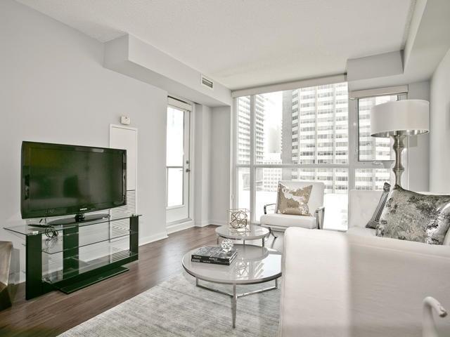 907 - 96 St. Patrick St, Condo with 1 bedrooms, 1 bathrooms and null parking in Toronto ON | Image 12