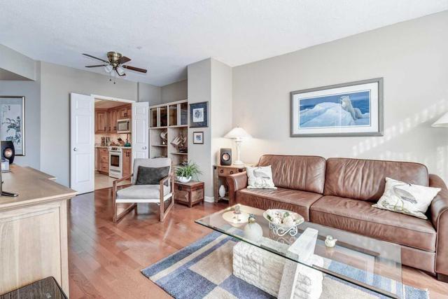402 - 415 Locust St, Condo with 1 bedrooms, 2 bathrooms and 2 parking in Burlington ON | Image 6