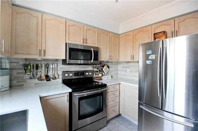 5142 Lampman Ave, House attached with 3 bedrooms, 3 bathrooms and 1 parking in Burlington ON | Image 7