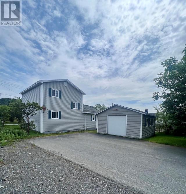 6 Gilwell Street, House detached with 4 bedrooms, 1 bathrooms and null parking in Placentia NL | Card Image