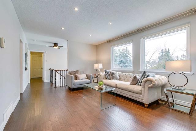 542 Grand Blvd, House detached with 3 bedrooms, 2 bathrooms and 5 parking in Oakville ON | Image 30
