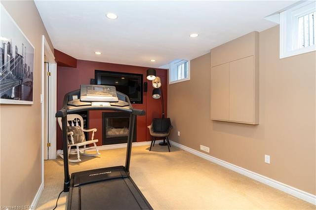 878 Sandcherry Street, House detached with 3 bedrooms, 1 bathrooms and 5 parking in London ON | Image 20