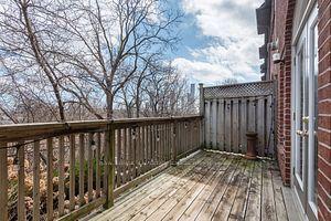 37 Leaves Terr, House attached with 2 bedrooms, 2 bathrooms and 2 parking in Toronto ON | Image 8