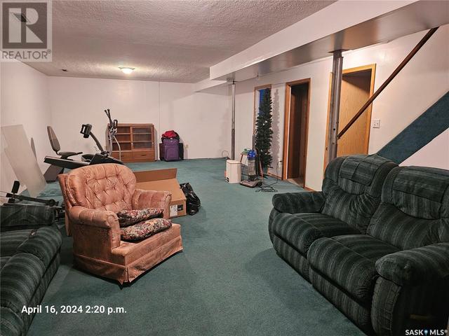506 5th Street S, House detached with 2 bedrooms, 2 bathrooms and null parking in Martensville SK | Image 20