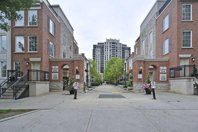 1212 - 5 Everson Dr, Townhouse with 2 bedrooms, 2 bathrooms and 1 parking in Toronto ON | Image 25